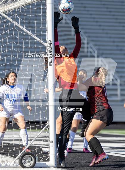 Thumbnail 3 in Ford vs Braswell (Forney Invitational Tournament) photogallery.