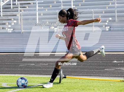 Thumbnail 3 in Ford vs Braswell (Forney Invitational Tournament) photogallery.