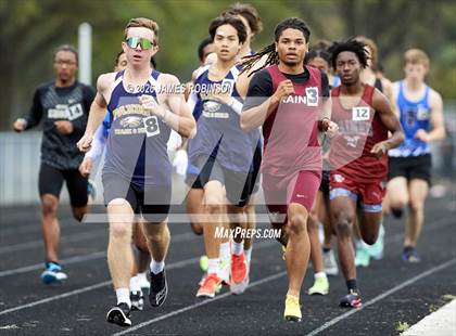 Thumbnail 2 in Raines Developmental Meet (1600M) photogallery.