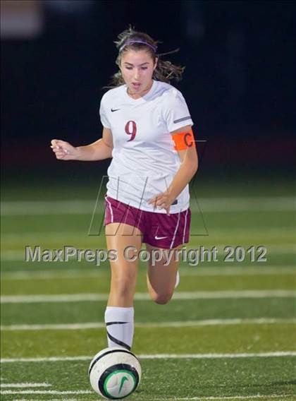 Thumbnail 2 in Pearland vs Fort Bend Clements (Region III Bi-District Playoff) photogallery.