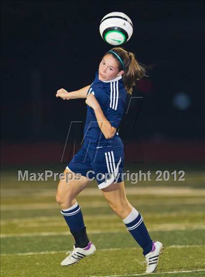 Thumbnail 1 in Pearland vs Fort Bend Clements (Region III Bi-District Playoff) photogallery.