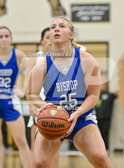 Thumbnail 1 in Indianapolis Bishop Chatard @ Mt. Vernon  photogallery.