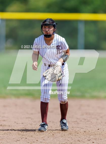 Thumbnail 2 in Papillion-LaVista vs Millard South photogallery.