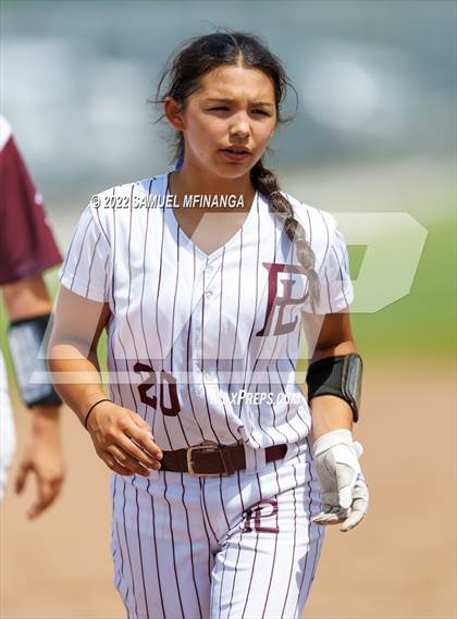 Thumbnail 2 in Papillion-LaVista vs Millard South photogallery.