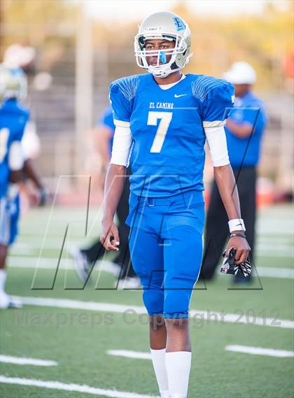 Thumbnail 3 in Harvard-Westlake @ El Camino Real  photogallery.