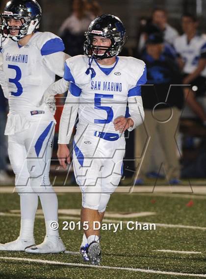 Thumbnail 3 in Don Lugo vs. San Marino photogallery.