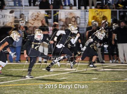 Thumbnail 3 in Don Lugo vs. San Marino photogallery.