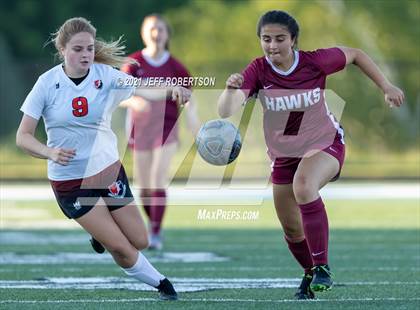 Thumbnail 3 in Forest Hills Eastern vs Cedar Springs (MHSAA District 29 Finals) photogallery.