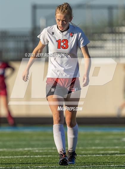 Thumbnail 3 in Forest Hills Eastern vs Cedar Springs (MHSAA District 29 Finals) photogallery.