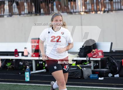 Thumbnail 1 in Forest Hills Eastern vs Cedar Springs (MHSAA District 29 Finals) photogallery.