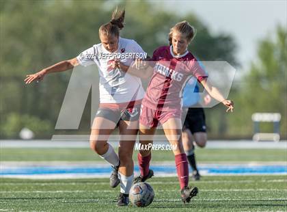 Thumbnail 2 in Forest Hills Eastern vs Cedar Springs (MHSAA District 29 Finals) photogallery.
