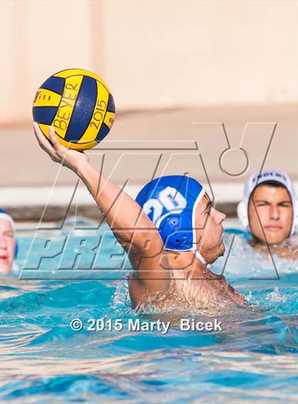 Thumbnail 2 in Enochs vs Beyer photogallery.