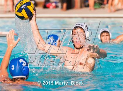 Thumbnail 2 in Enochs vs Beyer photogallery.