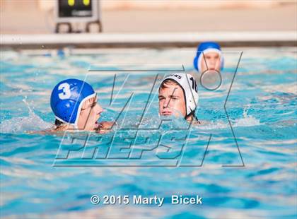 Thumbnail 2 in Enochs vs Beyer photogallery.