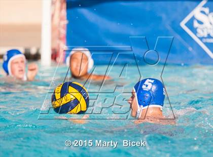 Thumbnail 1 in Enochs vs Beyer photogallery.