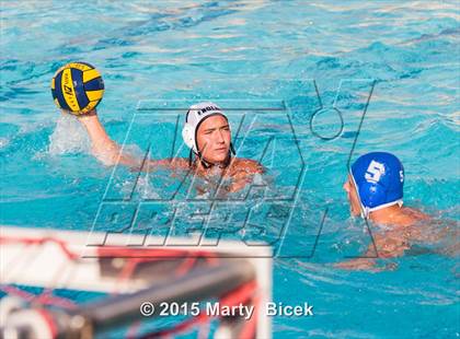 Thumbnail 1 in Enochs vs Beyer photogallery.
