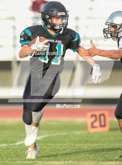 Thumbnail 2 in Highland vs. Hamilton photogallery.
