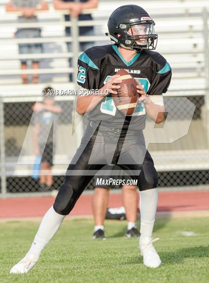 Thumbnail 2 in Highland vs. Hamilton photogallery.