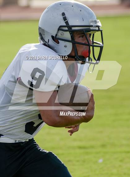 Thumbnail 2 in Highland vs. Hamilton photogallery.