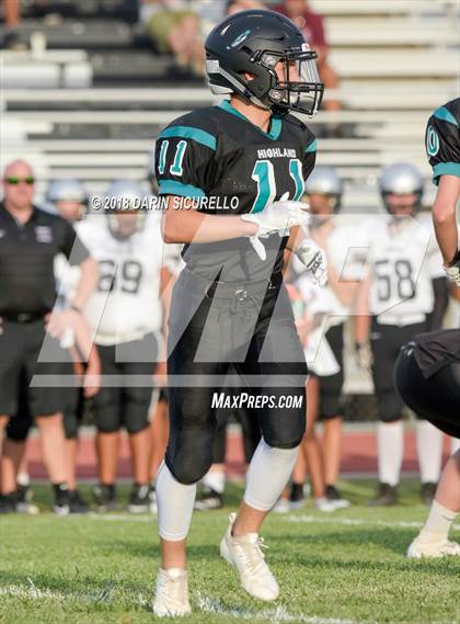Thumbnail 3 in Highland vs. Hamilton photogallery.