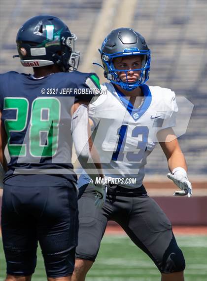 Thumbnail 2 in Lapeer vs. Catholic Central (Battle At The Big House 2021) photogallery.