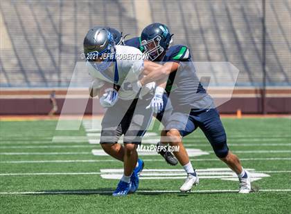 Thumbnail 3 in Lapeer vs. Catholic Central (Battle At The Big House 2021) photogallery.