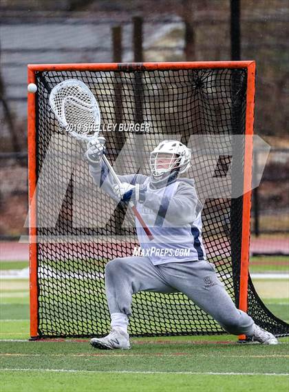 Thumbnail 1 in Staples vs Iona Prep  photogallery.
