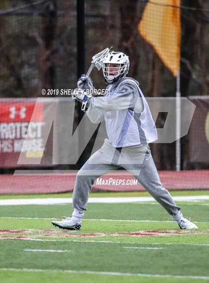 Thumbnail 2 in Staples vs Iona Prep  photogallery.