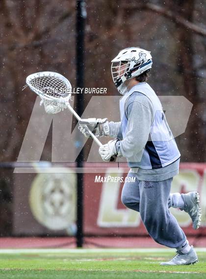 Thumbnail 2 in Staples vs Iona Prep  photogallery.