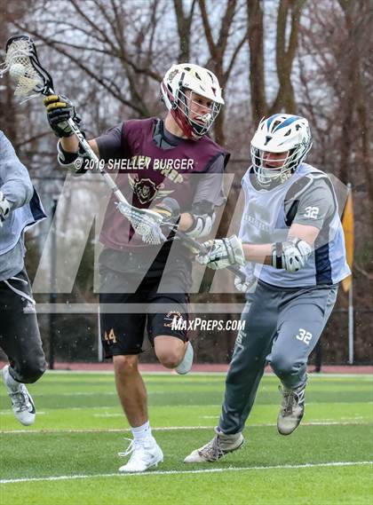 Thumbnail 3 in Staples vs Iona Prep  photogallery.