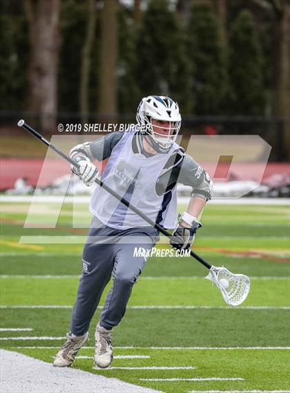 Thumbnail 2 in Staples vs Iona Prep  photogallery.