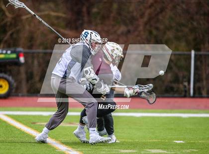 Thumbnail 2 in Staples vs Iona Prep  photogallery.