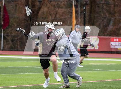 Thumbnail 3 in Staples vs Iona Prep  photogallery.