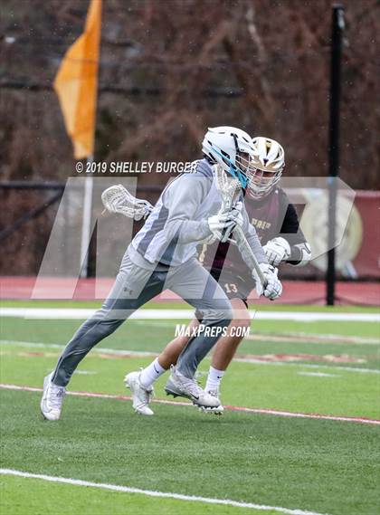Thumbnail 2 in Staples vs Iona Prep  photogallery.