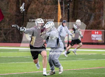 Thumbnail 3 in Staples vs Iona Prep  photogallery.