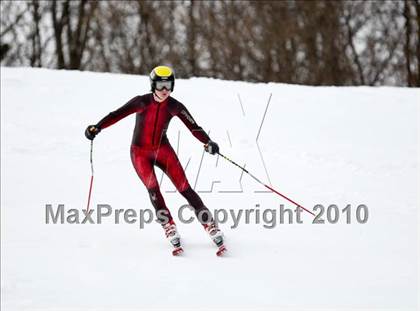 Thumbnail 3 in Connecticuit Interscholastic Ski League Finals (Shoot Out - Team Greenwich) photogallery.