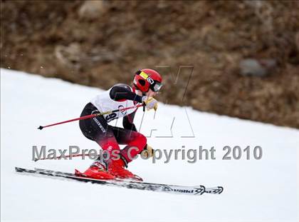 Thumbnail 2 in Connecticuit Interscholastic Ski League Finals (Shoot Out - Team Greenwich) photogallery.