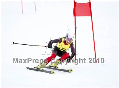 Thumbnail 3 in Connecticuit Interscholastic Ski League Finals (Shoot Out - Team Greenwich) photogallery.