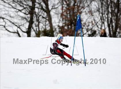 Thumbnail 1 in Connecticuit Interscholastic Ski League Finals (Shoot Out - Team Greenwich) photogallery.