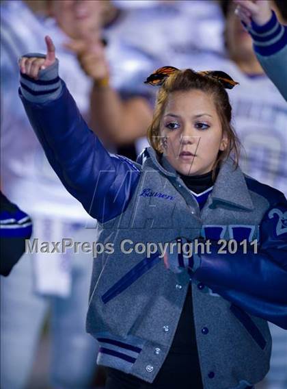 Thumbnail 1 in Warren @ Taft photogallery.