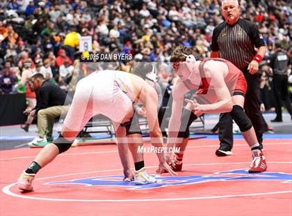 Thumbnail 3 in CHSAA 3A Semifinals photogallery.