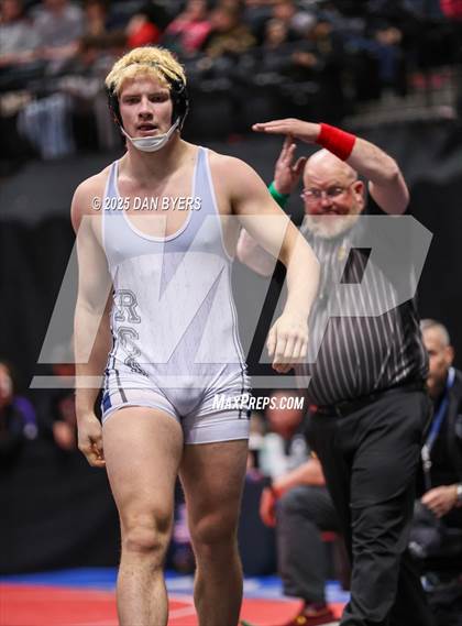 Thumbnail 2 in CHSAA 3A Semifinals photogallery.