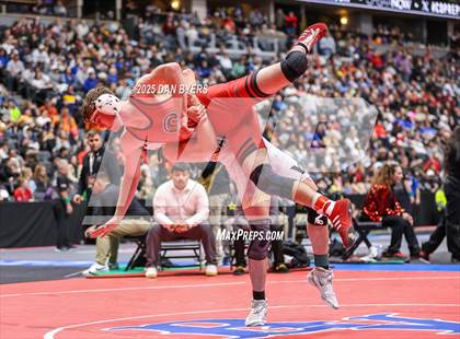 Thumbnail 2 in CHSAA 3A Semifinals photogallery.