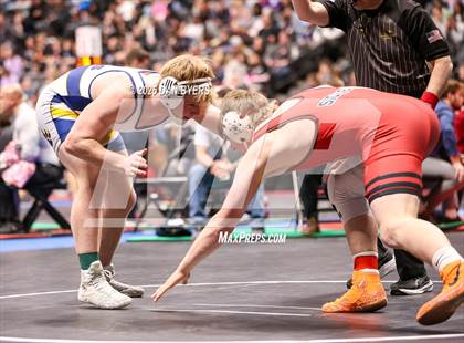 Thumbnail 2 in CHSAA 3A Semifinals photogallery.
