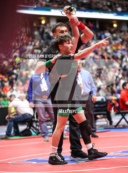 Thumbnail 3 in CHSAA 3A Semifinals photogallery.