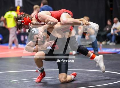 Thumbnail 1 in CHSAA 3A Semifinals photogallery.