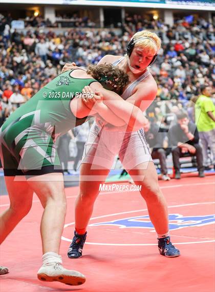 Thumbnail 3 in CHSAA 3A Semifinals photogallery.