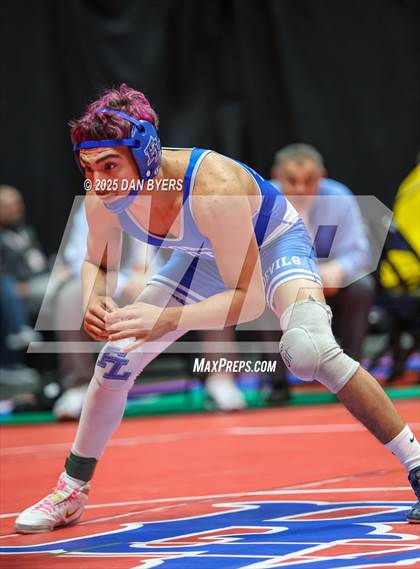 Thumbnail 1 in CHSAA 3A Semifinals photogallery.