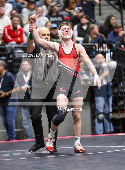 Thumbnail 3 in CHSAA 3A Semifinals photogallery.