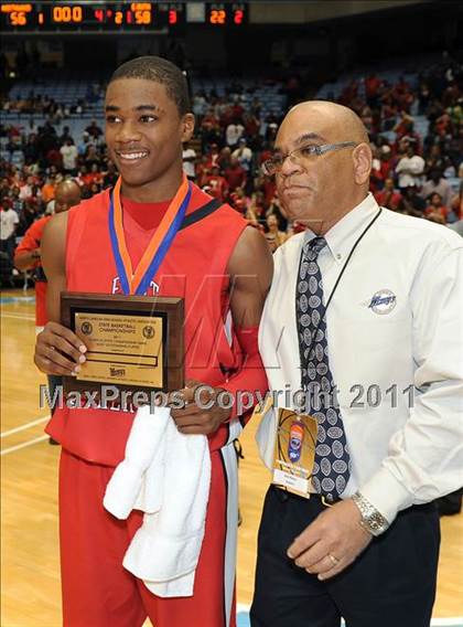 Thumbnail 3 in Northwood vs. East Rutherford (NCHSAA 2A Final) photogallery.